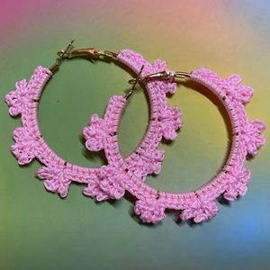 CROCHET PICOT HOOP EARRINGS- BUBBLEGUM PINK